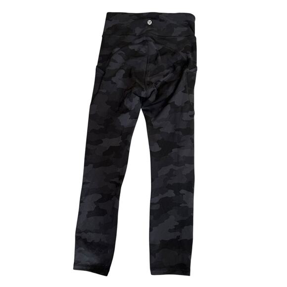 Lululemon Invigorate High-Rise Crop 23" Heritage 365 Camo Deep Coal Multi Size 4 - Picture 9 of 12